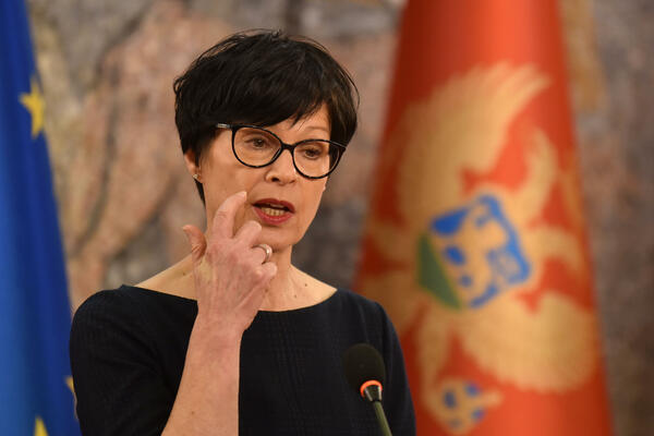 Кос: Чорногорія продовжує демонструвати, що шлях до ЄС стає легшим...
