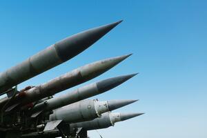 Izvještaj: Nuklearne sile imale ove godine nešto manje od 10.000...