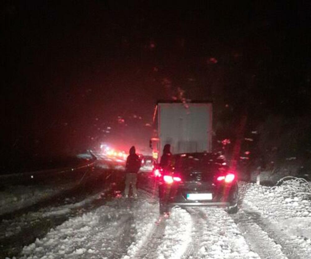 Snijeg u više gradova, raščišćen put prema Vilusima