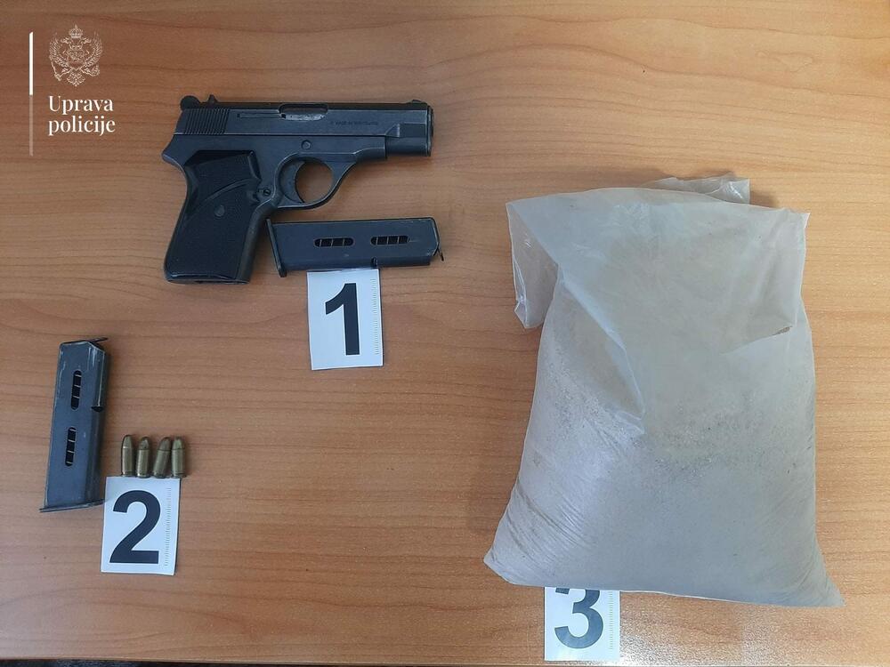 UP: Identifikovane dvije osobe koje su prilikom pregleda vozila...