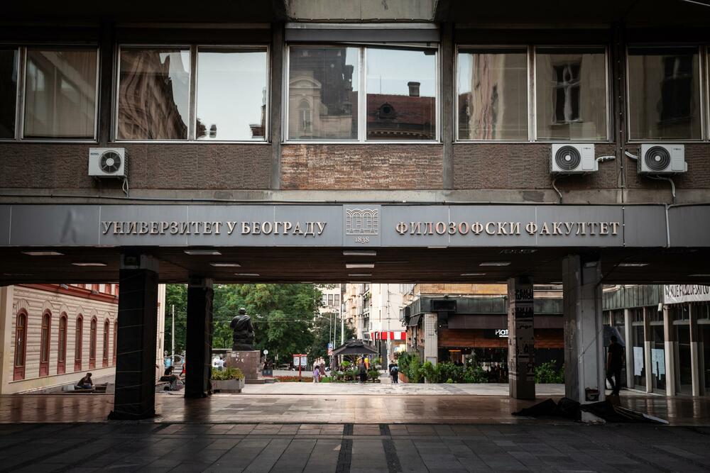 Beograd: Beživotno tijelo djevojke pronađeno na platou ispred...