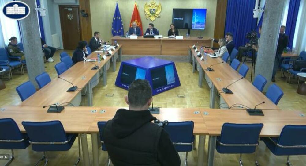 Abazović: Pokrenuti odštetni zahtjev prema španskoj Fersi