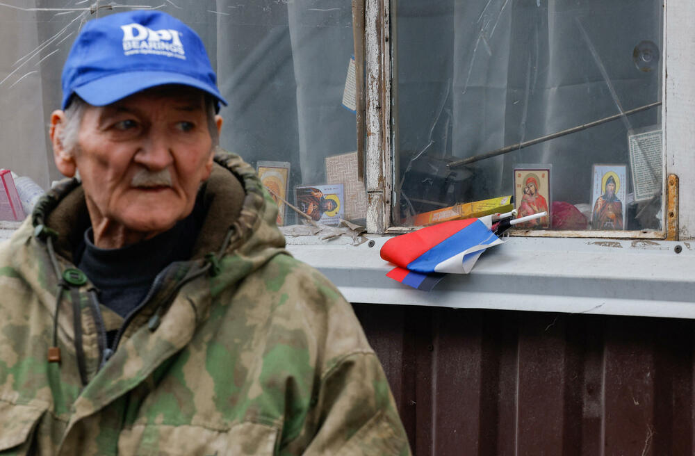 Stanovnik Donjecka, ukrajinskog grada pod ruskom kontrolom, čeka humanitarnu pomoć