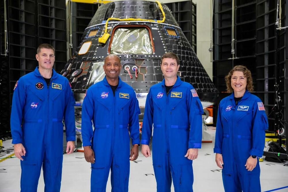 Hensen, Glover Vajzmen i Koh, Foto: NASA/Kim Shiflett