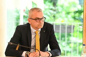 Zakinuti za 13 godina beneficiranog staža: Zaposleni u Hitnoj...