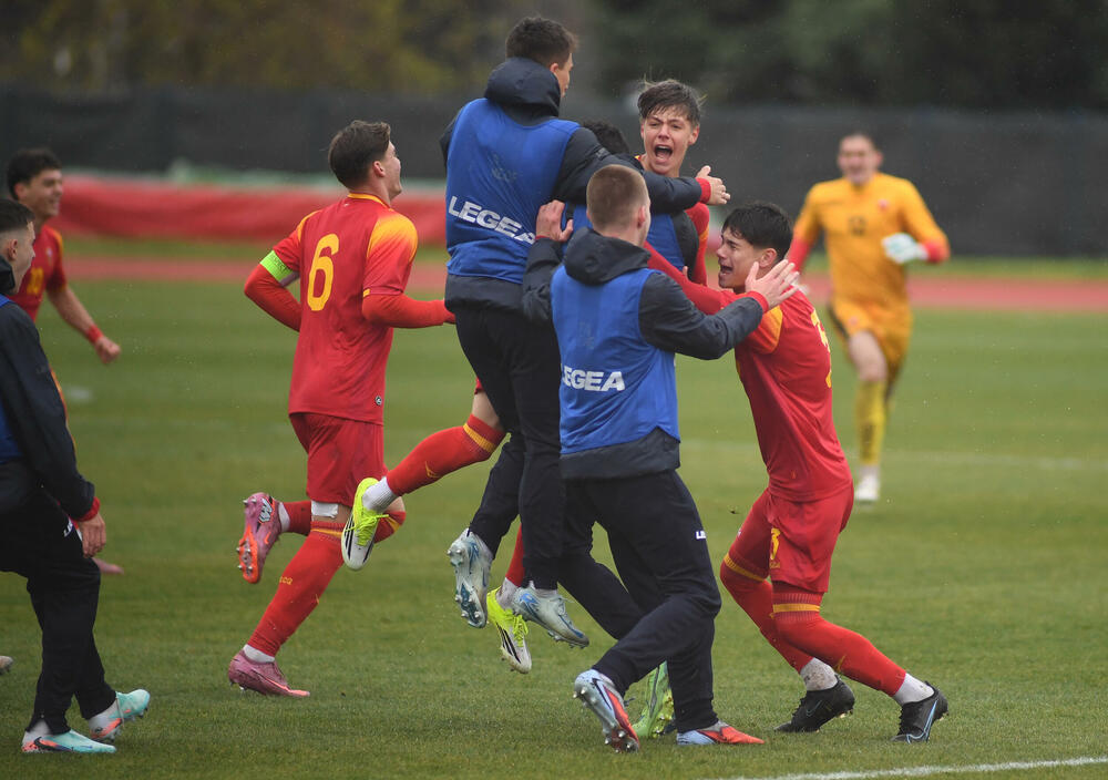 <p>Generacija U17 je prva crnogorska selekcija koja se plasirala na Svjetsko prvenstvo</p>