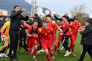 Neki novi klinci: Pogledajte kako su naši mladi fudbaleri...