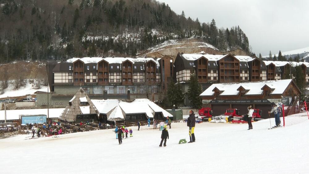 Na Bjelasici četiri hotela pod ključem zbog nedostatka...