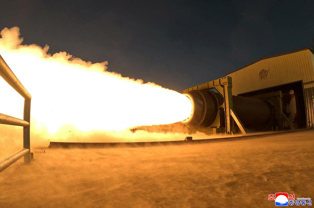 Sjeverna Koreja test motora