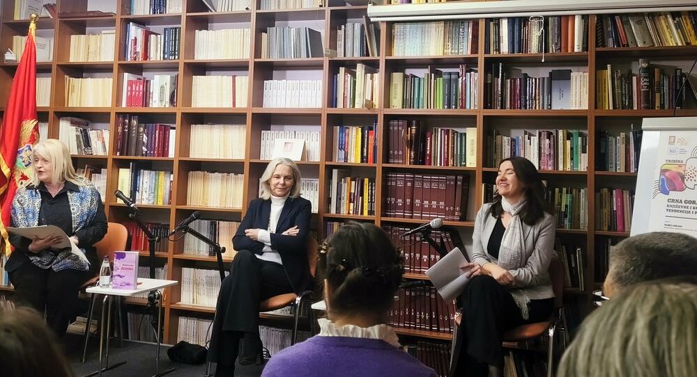 Proživljena književnost Kamij Lorans