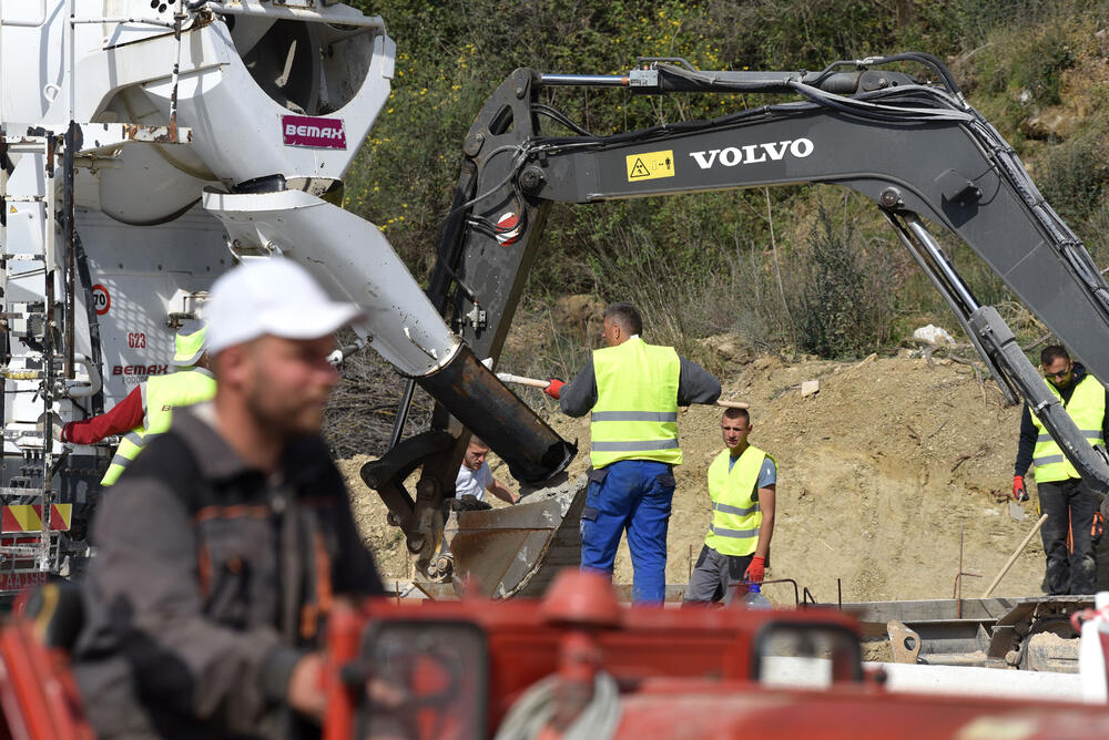 radovi bulevar Tivat - Jaz, radovi na bulevaru Tivat - Jaz
