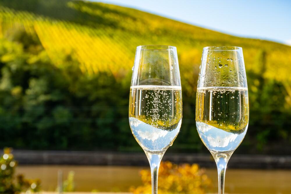 Mjehurići bez greške: kako da birate i pijete pjenušava vina