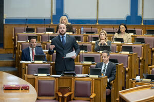 Nikolić donio u Skupštinu sporazum DPS-a i Putinove partije: Nema...