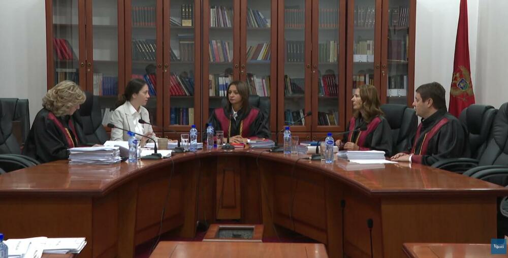 Koliko zarađuju sudije Ustavnog suda?