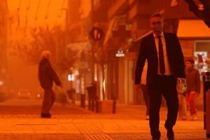 'Narandžasti' Krit: Saharska prašina obavila mediteransko ostrvo