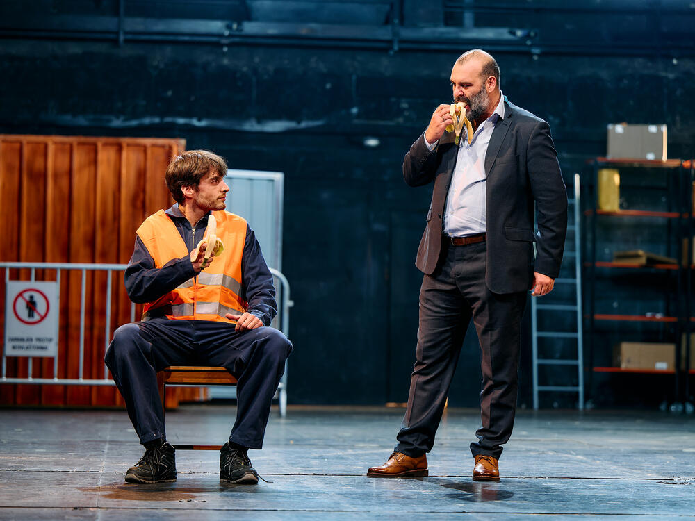 „Naličje” u Velesu i Skoplju