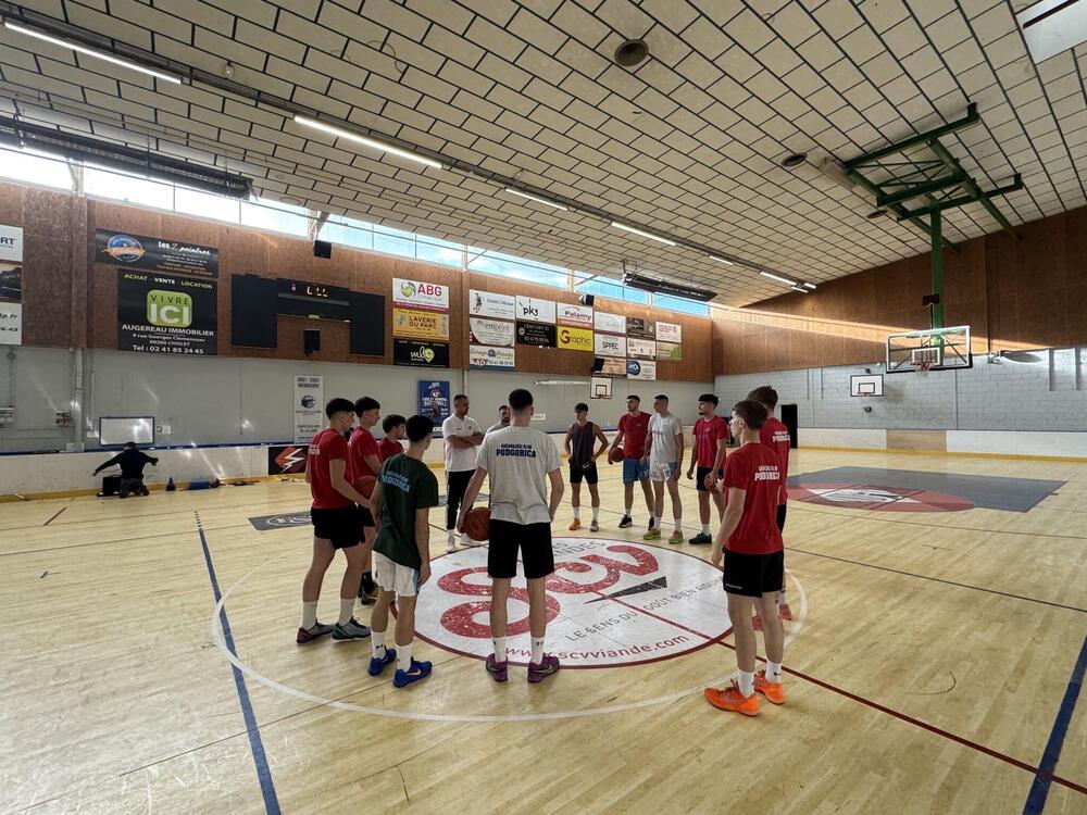 Juniori Podgorice na turniru u Francuskoj koji se održava 42....