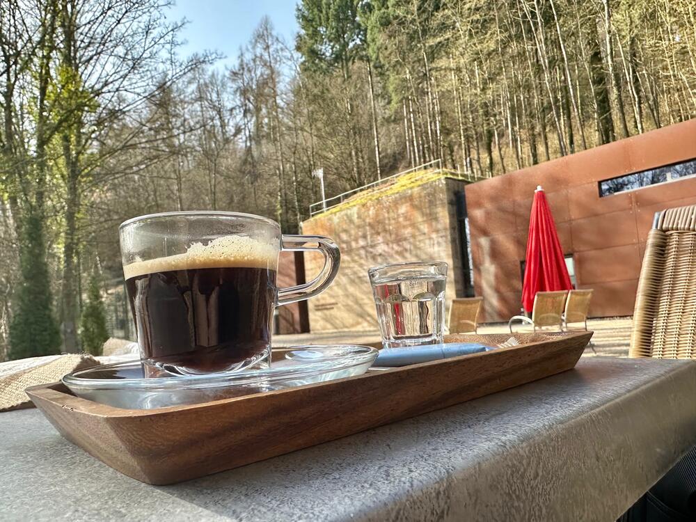 Pauza za kafu pred bunkerom