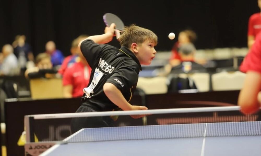 Mladi stonoteniser Milan Vučetić na eurotalent kampu u Rumuniji