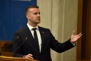 &ldquo;Velje brdo&rdquo;, niz šaljivih epizoda