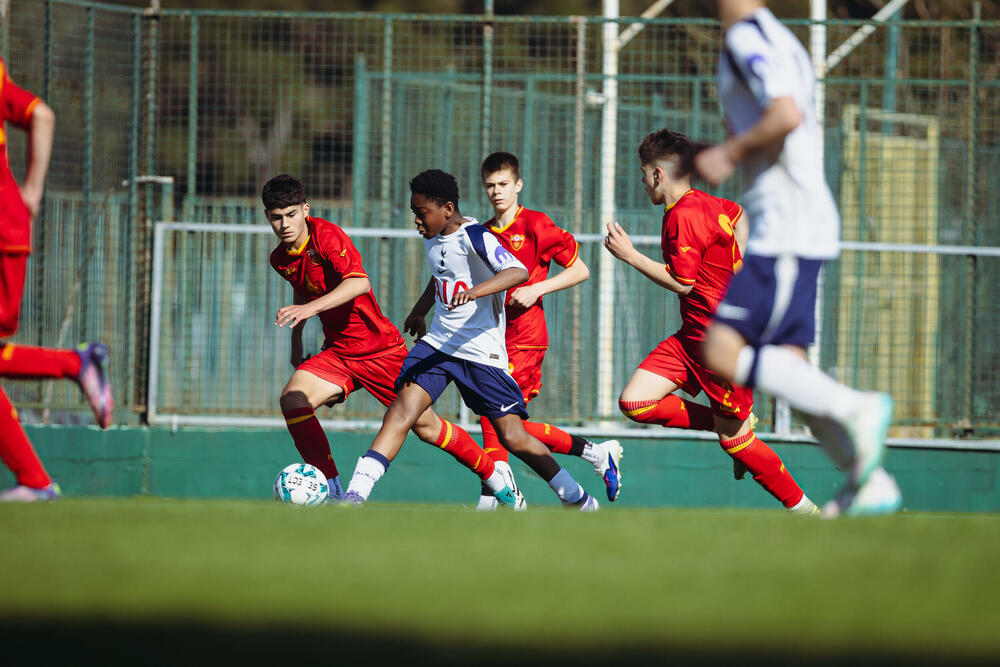 <p>Emotivno je bilo u minula dva dana na Kampu FSCG</p>