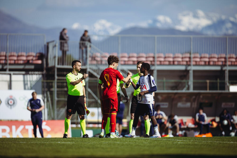 <p>Emotivno je bilo u minula dva dana na Kampu FSCG</p>