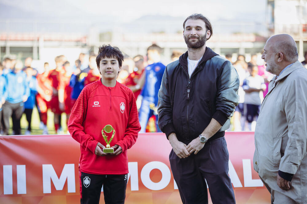 <p>Emotivno je bilo u minula dva dana na Kampu FSCG</p>