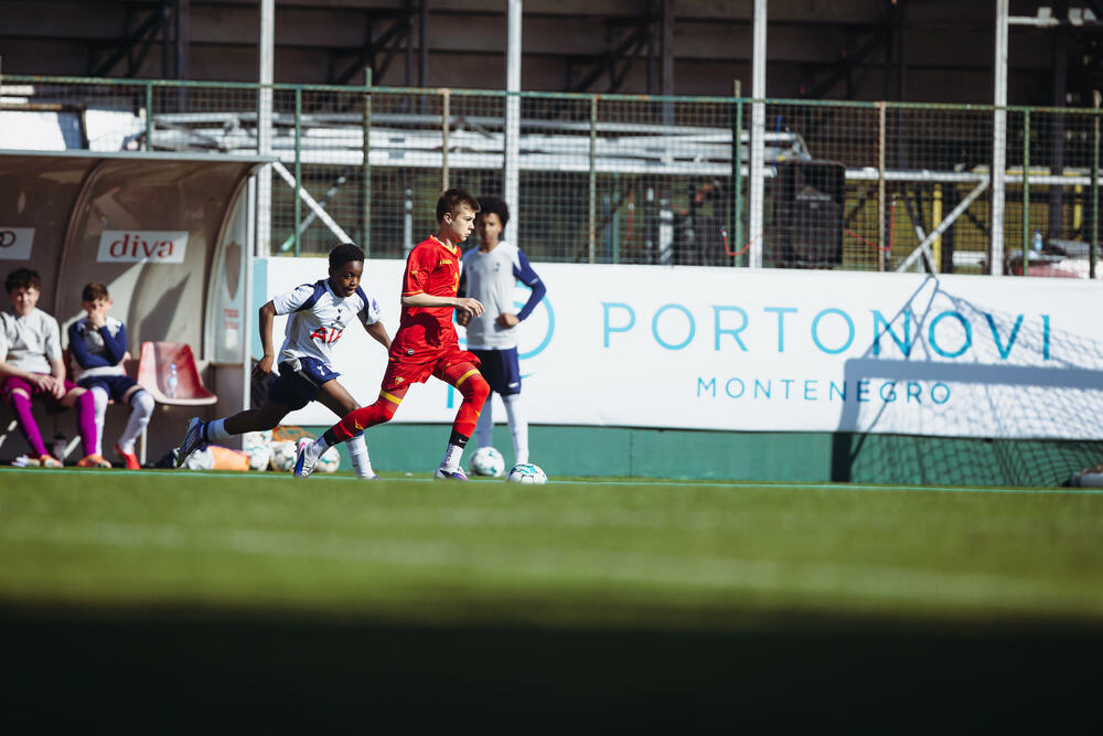 <p>Emotivno je bilo u minula dva dana na Kampu FSCG</p>