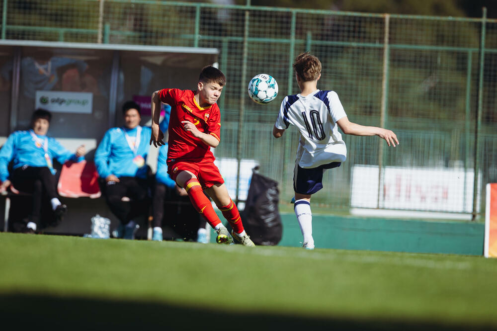 <p>Emotivno je bilo u minula dva dana na Kampu FSCG</p>