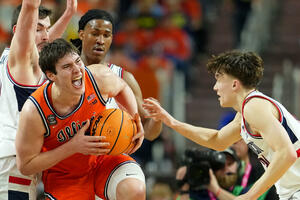 Ex-Yu Ilinois bez finala NCAA lige, šest poena Davida Mirkovića