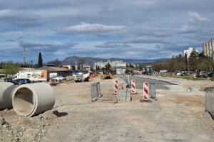 Klikovac: Asfaltiranje Bulevara Vojislavljevića trajalo toliko da...