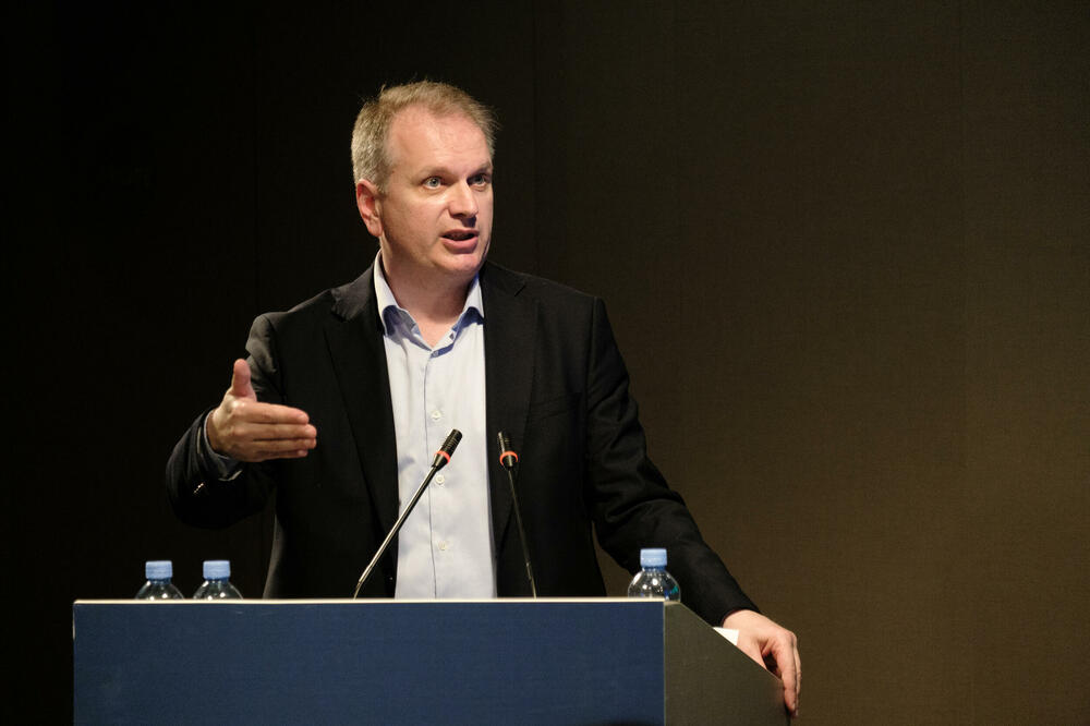 Perić: Preispitati sve sumnjive odluke, rješenja i ugovore,...