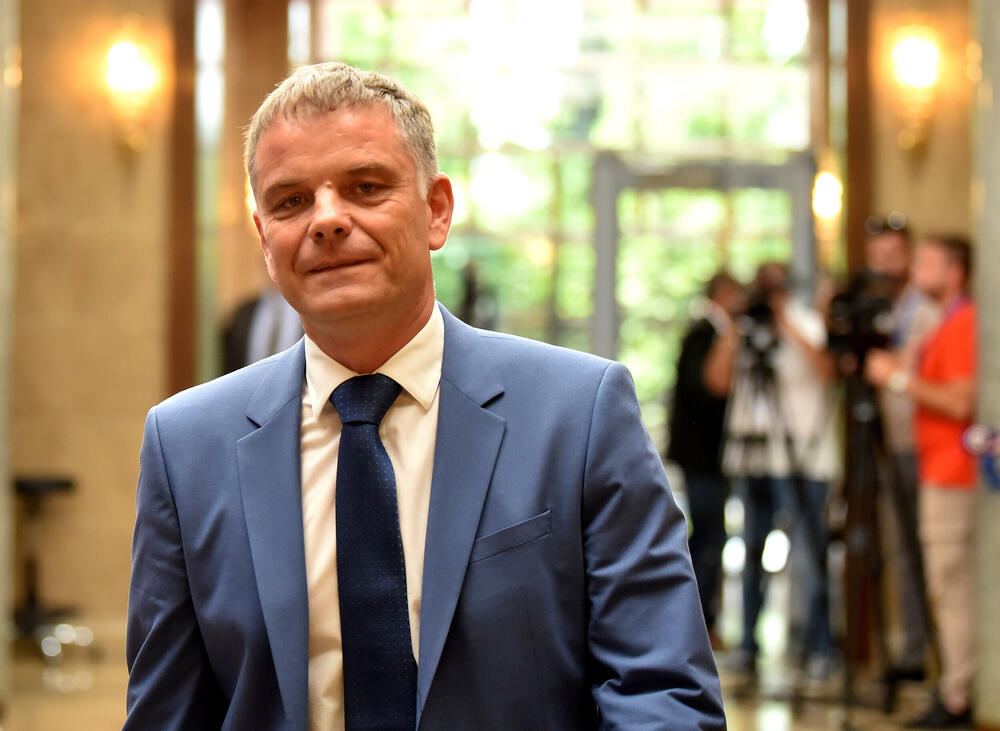 Šef ANB-a unovčio firmu za 52.500 eura: Ivica i Zvezdana Janović...