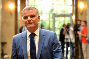 Šef ANB-a unovčio firmu za 52.500 eura: Ivica i Zvezdana Janović...