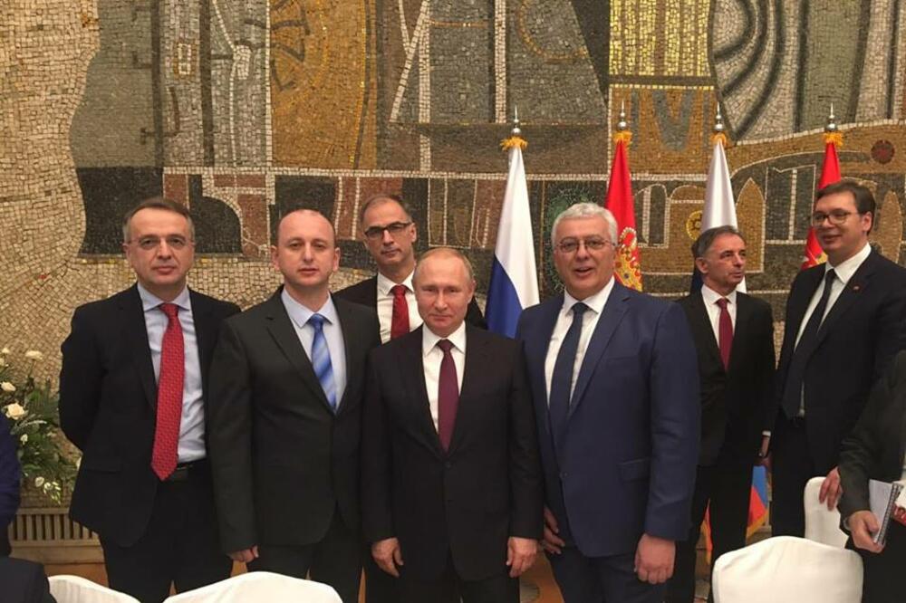 Lideri nekadašnjeg Demokratskog fronta s Putinom, Foto: Demokratska narodna partija/Facebook