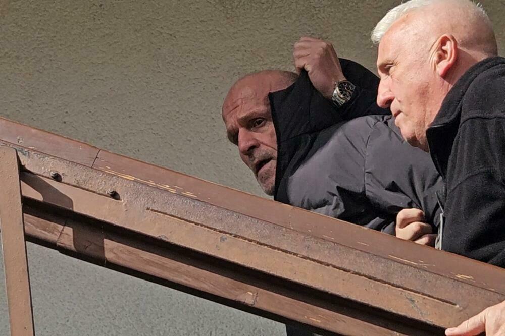 Aliju Balijagića sprovode u Viši sud, Foto: Jadranka Ćetković