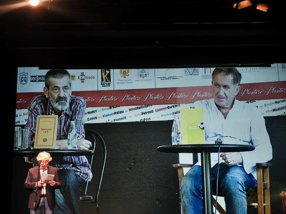 <p>&ldquo;Oj đevojko drugarice&rdquo; na početku komemoracije i &ldquo;Bella ciao&rdquo; za kraj</p>