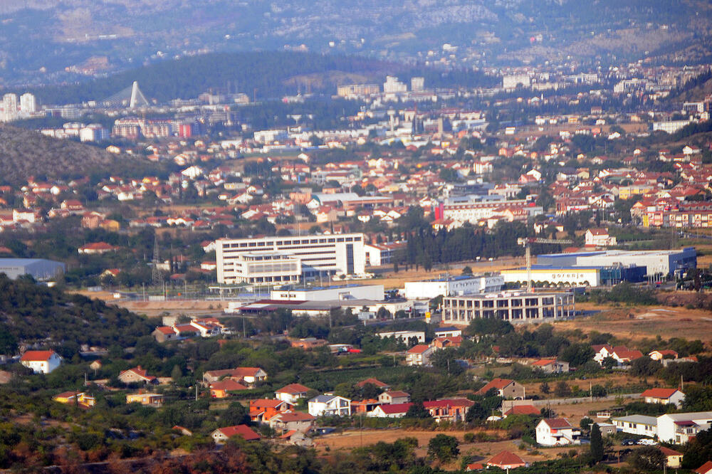 Kvadrat skup i za vlast i za opoziciju: Odbornici najavljuju da...