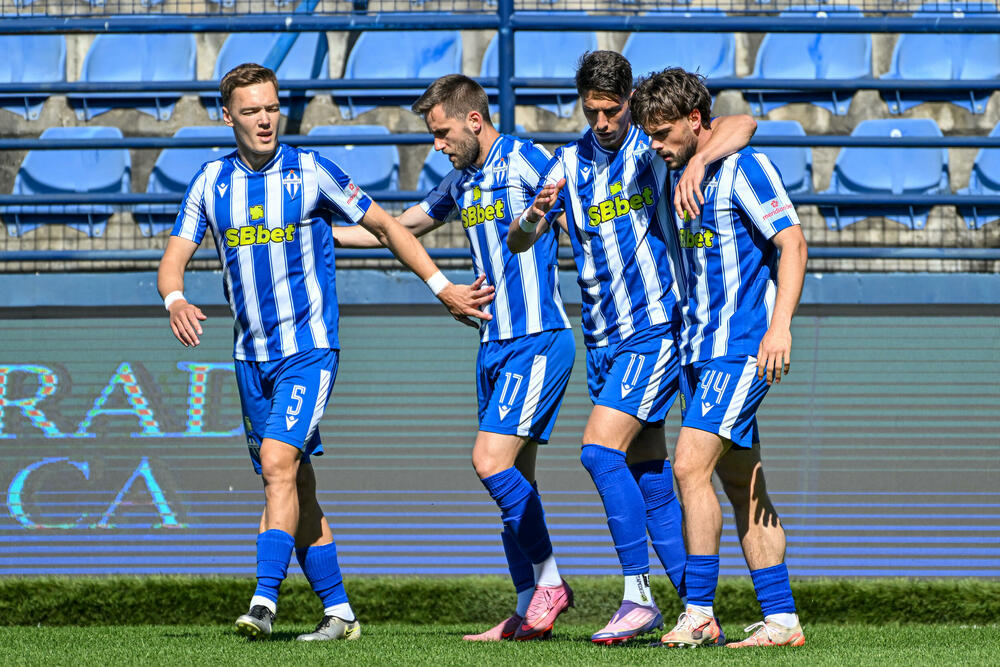 Slavlje fudbalera Budućnosti nakon ranog gola Vukanića