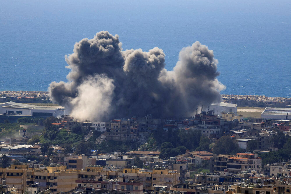 Izrael je juče pojačao napade na Liban, Foto: REUTERS