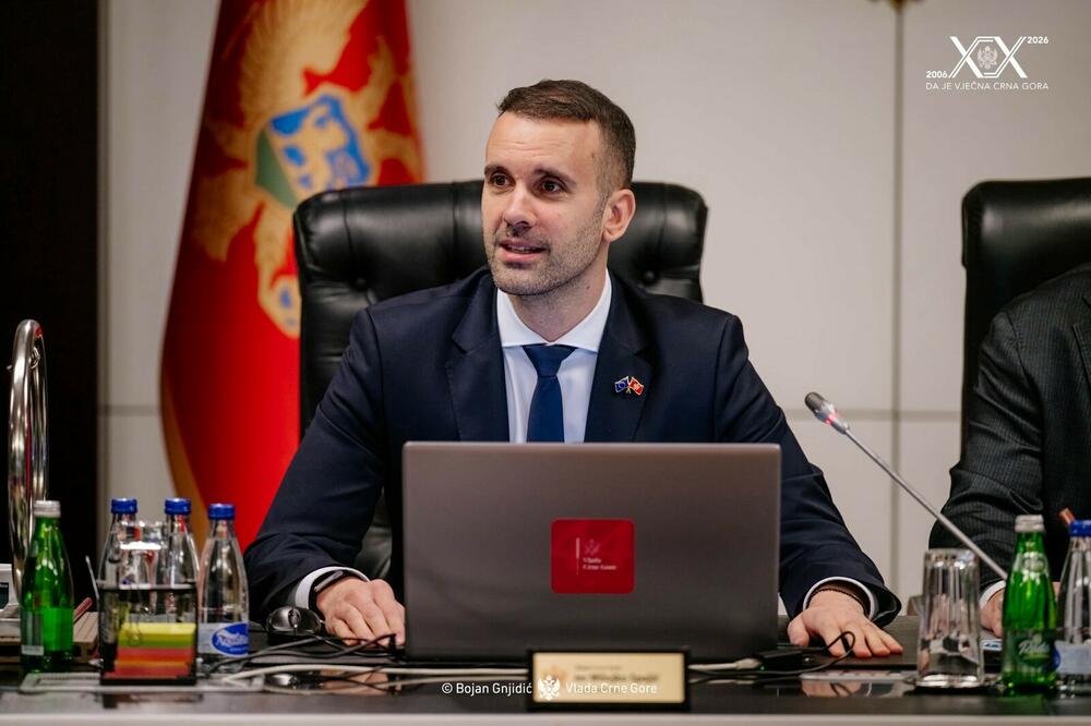 Korejci ciljaju devet miliona putnika: Vlada predložila parlamentu...