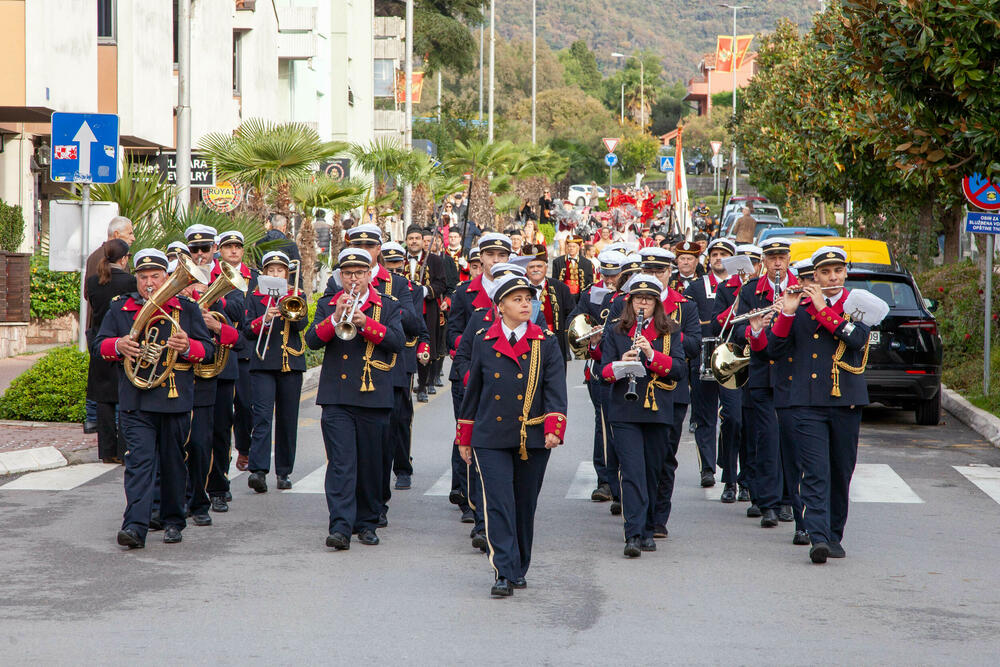 Opština Tivat za fešte daje 124.500 eura