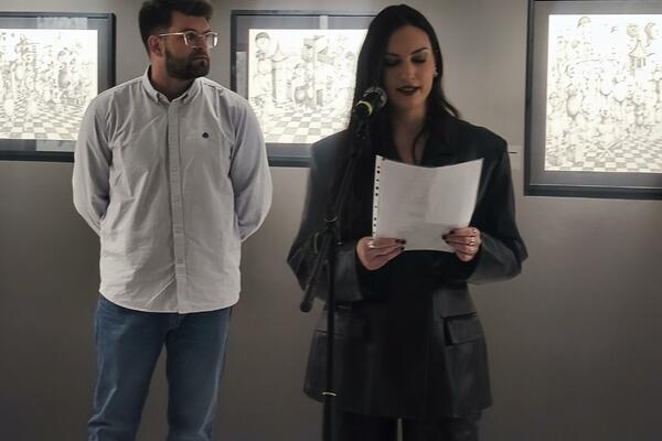 Superego u masi koja briše individualizam