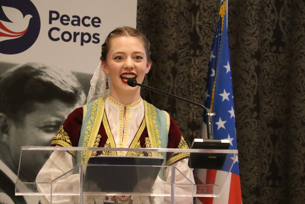 <p>&bdquo;Služenje je oduvijek bilo u srcu američke priče, a dolaskom u Crnu Goru vi dodajete svoje poglavlje, pokazujući da lični angažman može na vrlo stvaran način doprinijeti izgradnji mira i prijateljstva&ldquo;, rekao je Majkl Kiz</p>