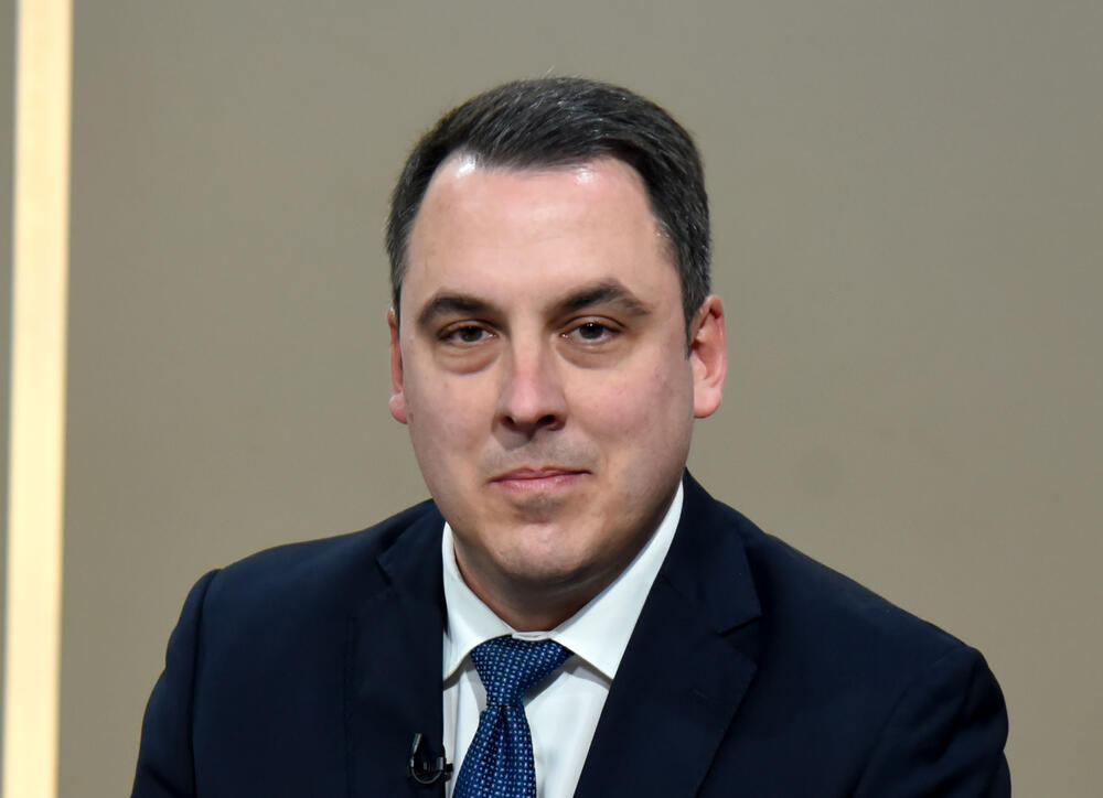 “Crna Gora nema drugi način da utiče na prilike na širem planu do vanjske politike”: Vuković