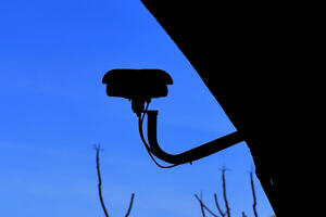 Kad kamera pređe ogradu, zakon gubi domet