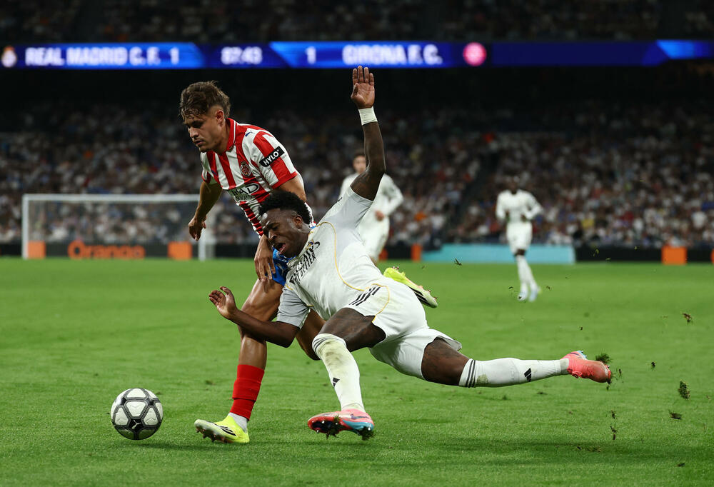 Realova propast: Samo bod protiv Đirone, Barsa ima "autoput" ka...