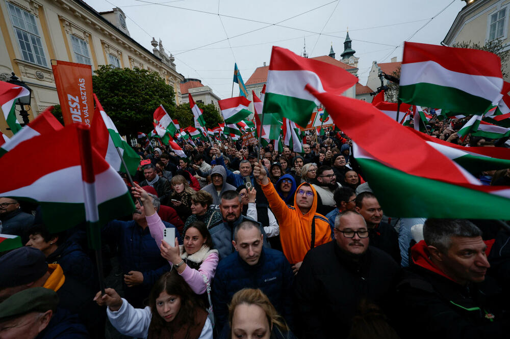 Sa skupa Orbanovih pristalica, Foto: REUTERS