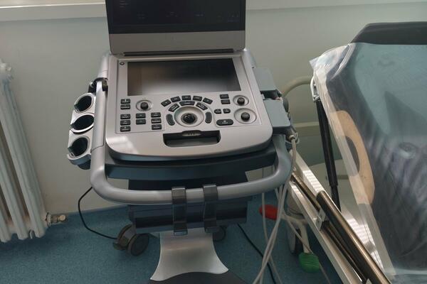 Der Krankenwagen von Žabljak erhält ein Ultraschalldiagnosegerät