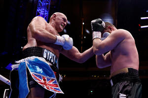 Kralj cigana vratio se u velikom stilu, Fjuri spreman za Borbu za...